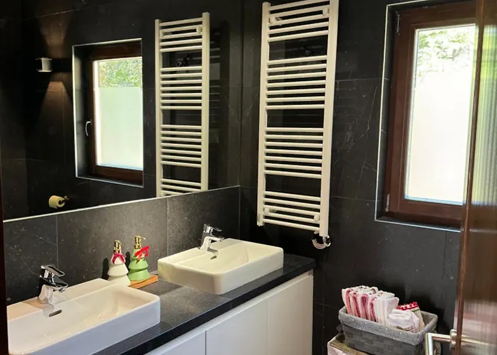 Alpenzeit 度假居 *